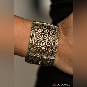 ❤️‍🔥5/$25❤️‍🔥 A Victorian Frame Of Mind Brass Bracelet